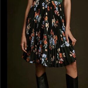 NWT Maeve Anthropologie Valerie Pleated Floral Midi Skirt Size 4 Small